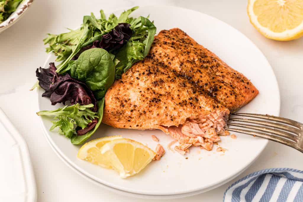The Best Way To Cook Salmon Perfectly In An Air Fryer